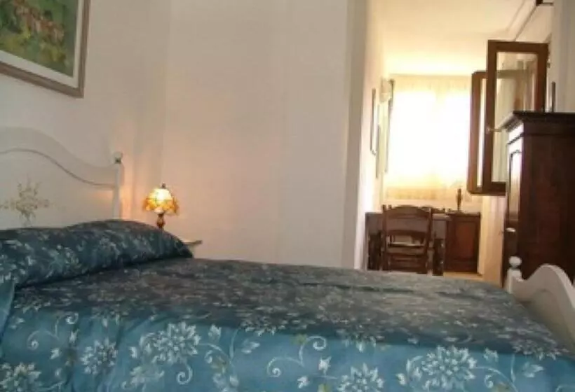 Residence Dolores Castle