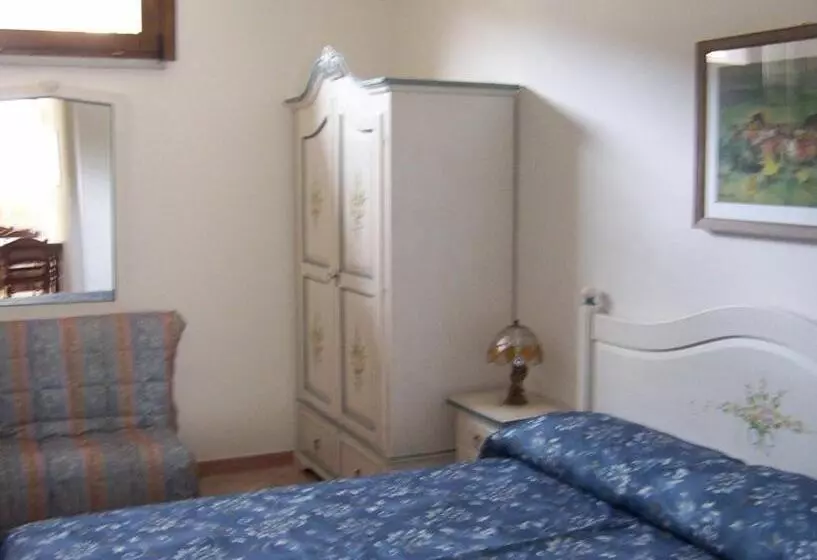 Residence Dolores Castle