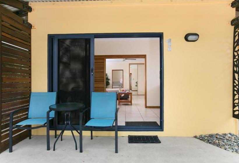 Taihoa Holiday Units Adults Only