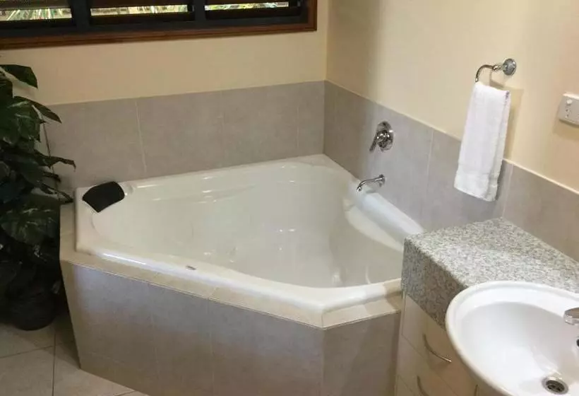 Taihoa Holiday Units Adults Only