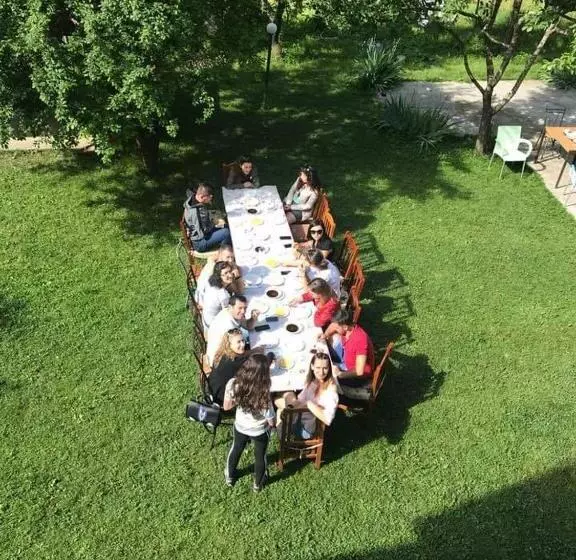 Hotel Logu I Harushave