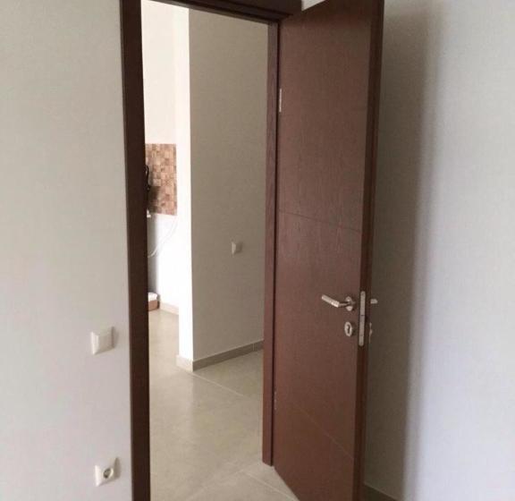 Magnolia Near The Sea