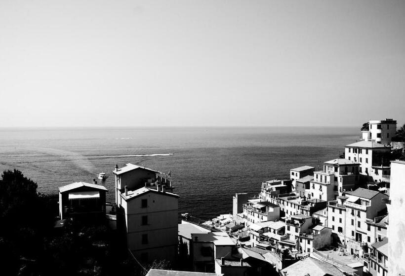بنسيون Cinque Terre Coast To Coast