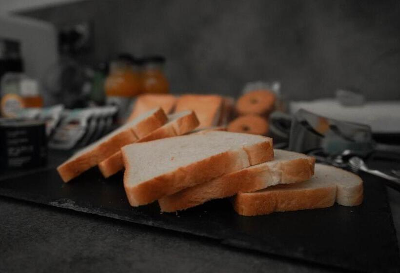 بنسيون Cinque Terre Coast To Coast