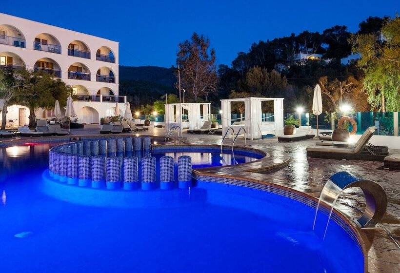 Aparthotel Puerto Cala Vadella