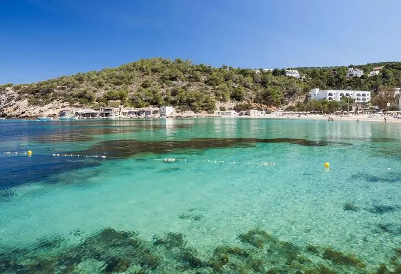 Aparthotel Puerto Cala Vadella