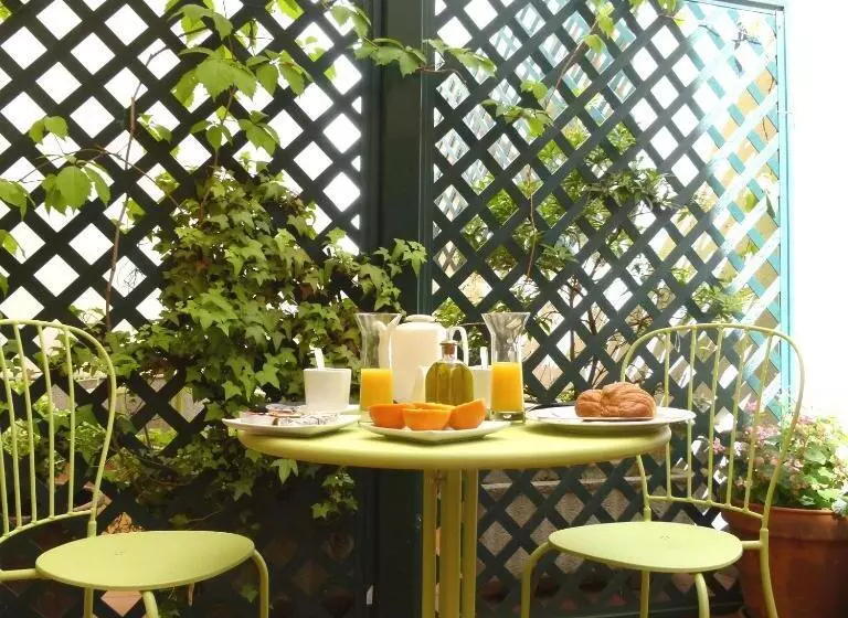 هتل Alda Hospedería De Los Reyes