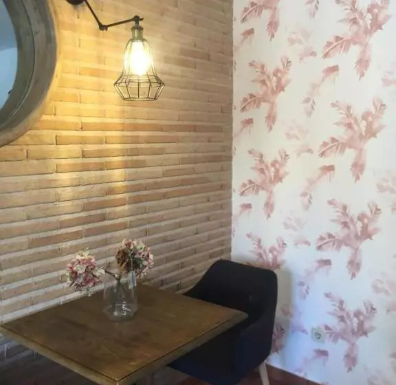 هتل Alda Hospedería De Los Reyes