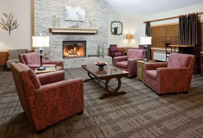 فندق Americinn By Wyndham Osceola