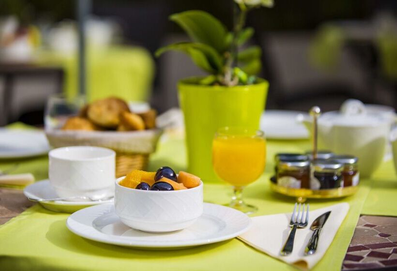 هتل Best Western Plus Cannes Riviera