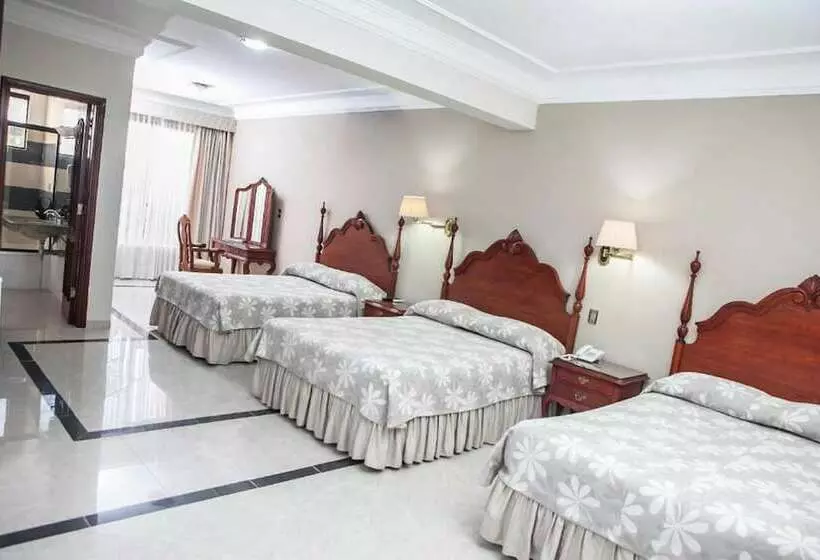 Отель Canciller