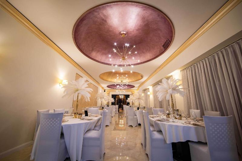 فندق Capital With Private Wellness