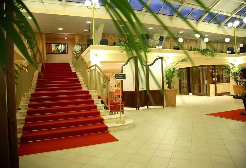 Отель Dioscuri Bay Palace