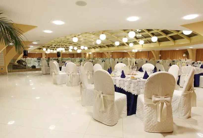 Отель Dioscuri Bay Palace