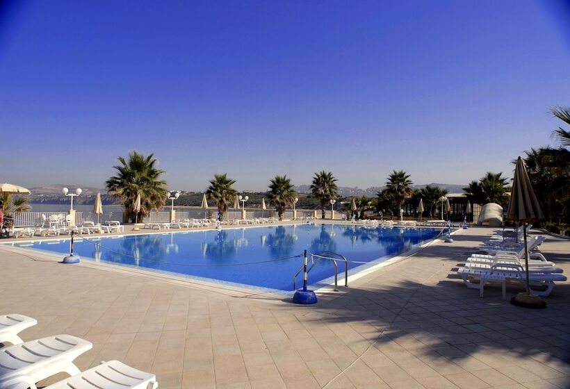 בית מלון כפרי Dioscuri Bay Palace