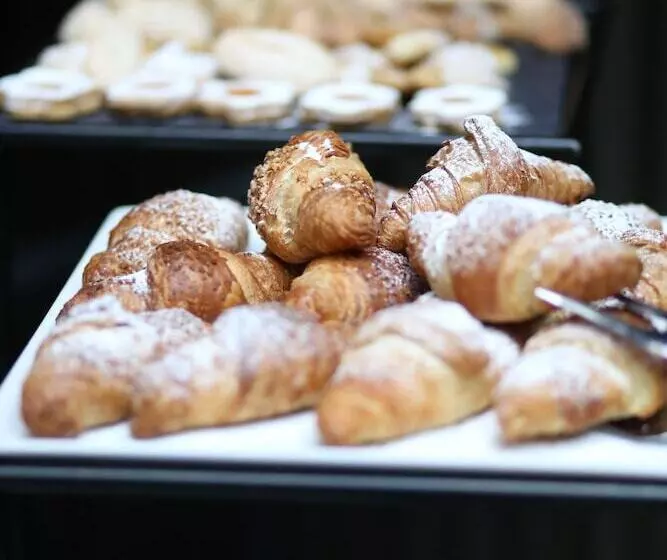 בית מלון כפרי Four Points Sheraton Bolzano Bozen