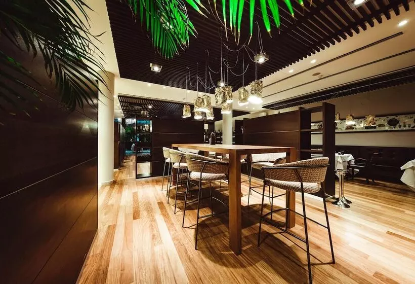 בית מלון כפרי Four Points Sheraton Bolzano Bozen