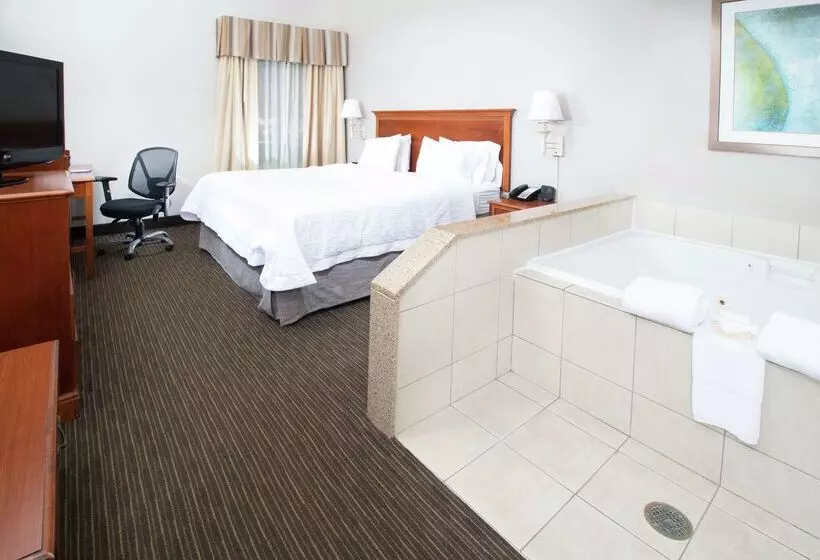 酒店 Hampton Inn Linden