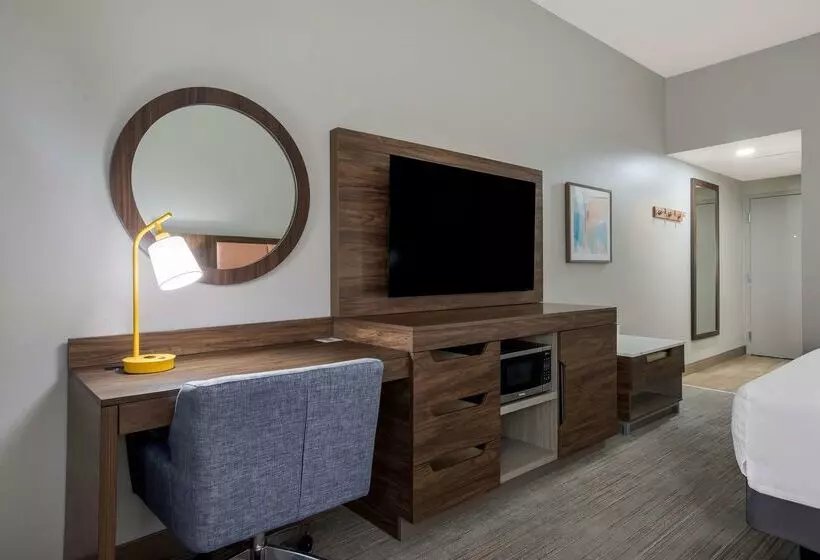 酒店 Hampton Inn Linden