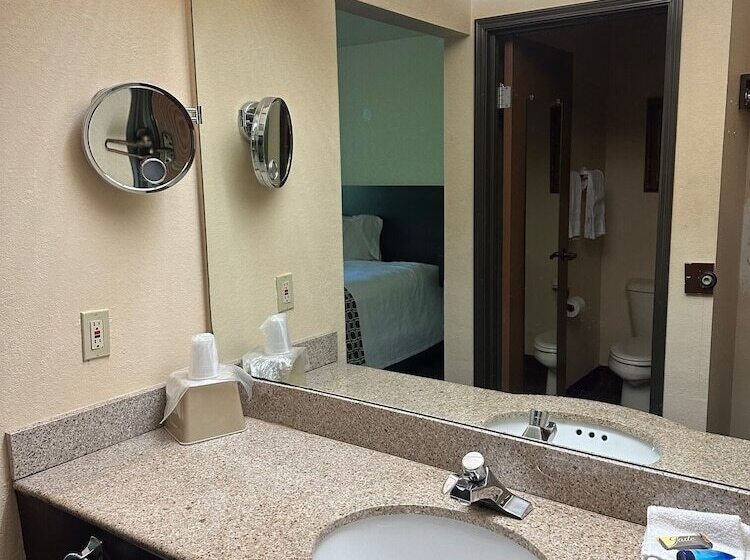 בית מלון כפרי Haven Inn & Suites