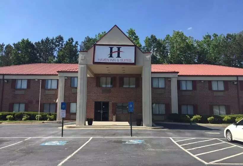 Отель Haven Inn & Suites