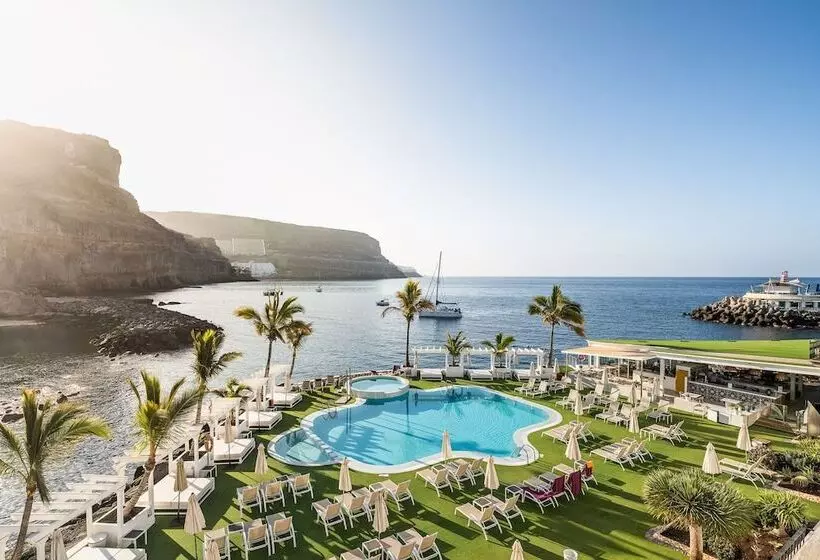 Hotel LIVVO Puerto de Mogan