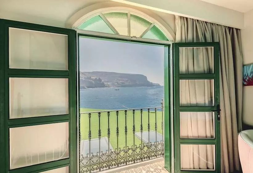 Hotel LIVVO Puerto de Mogan