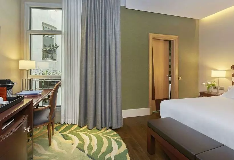 هتل NH Collection Madrid Paseo Del Prado