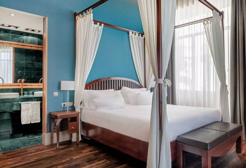 هتل NH Collection Madrid Paseo Del Prado