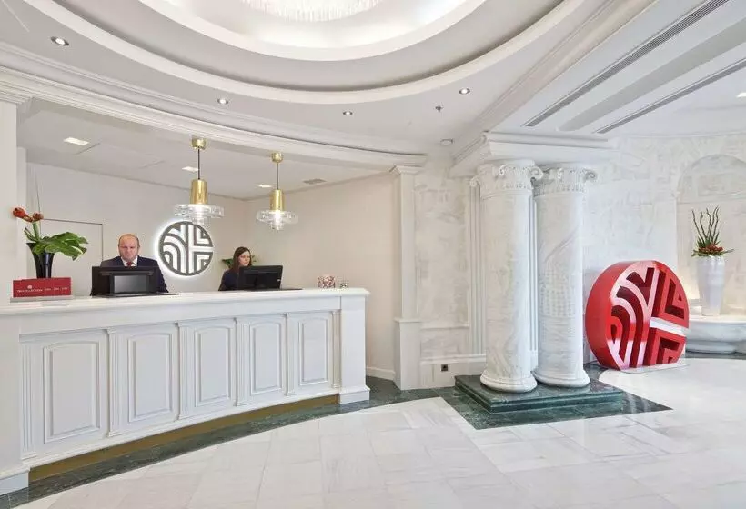 هتل NH Collection Madrid Paseo Del Prado