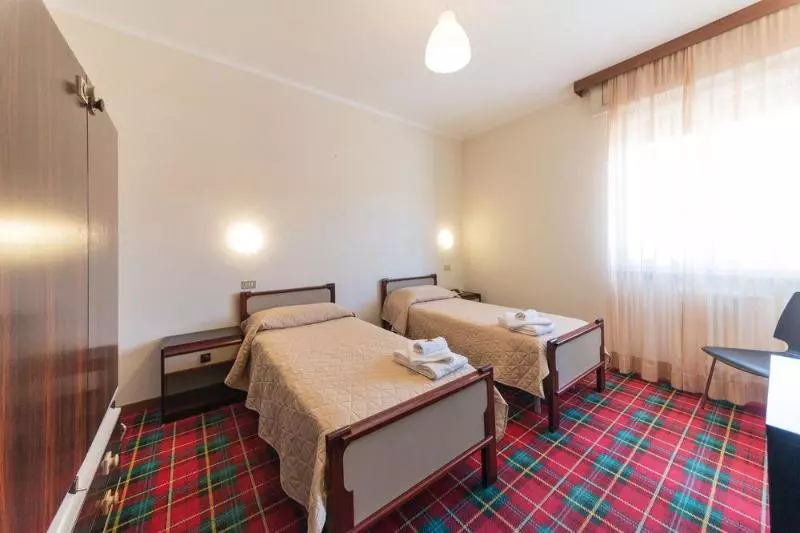 Отель Nuova Italia