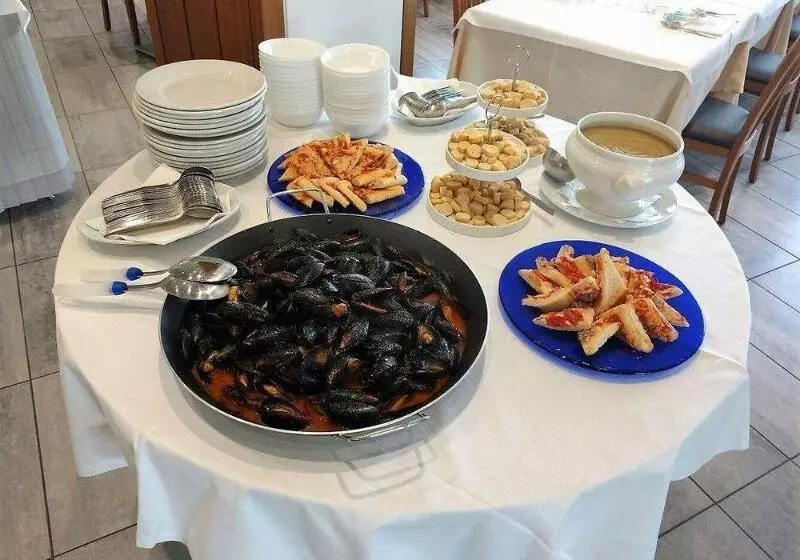 Отель Nuova Italia