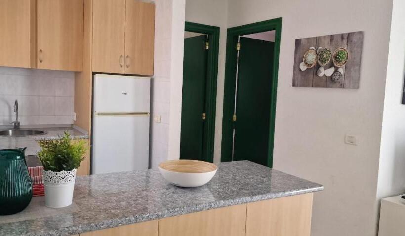 בית מלון כפרי Parque Don Jose Apartment