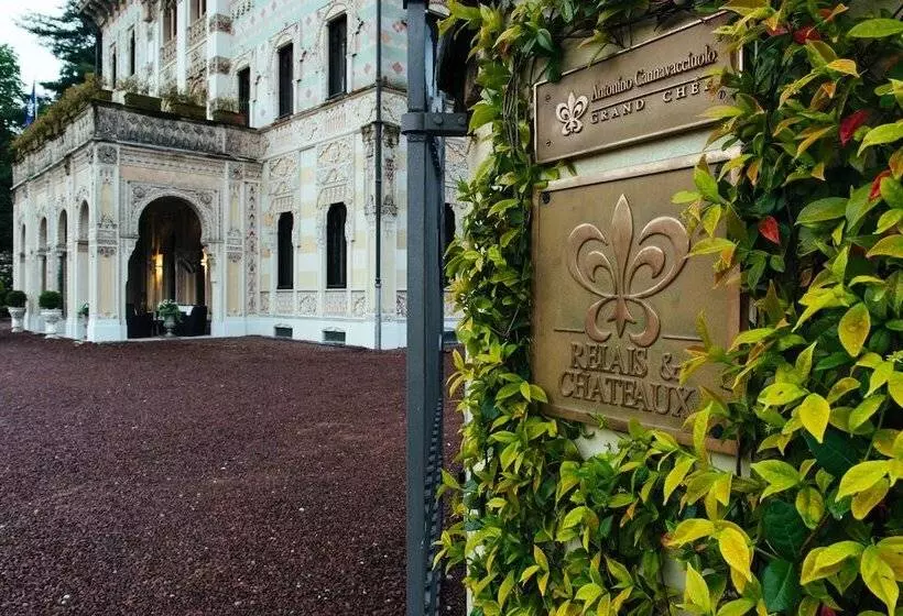 فندق Relais & Chateaux Villa Crespi