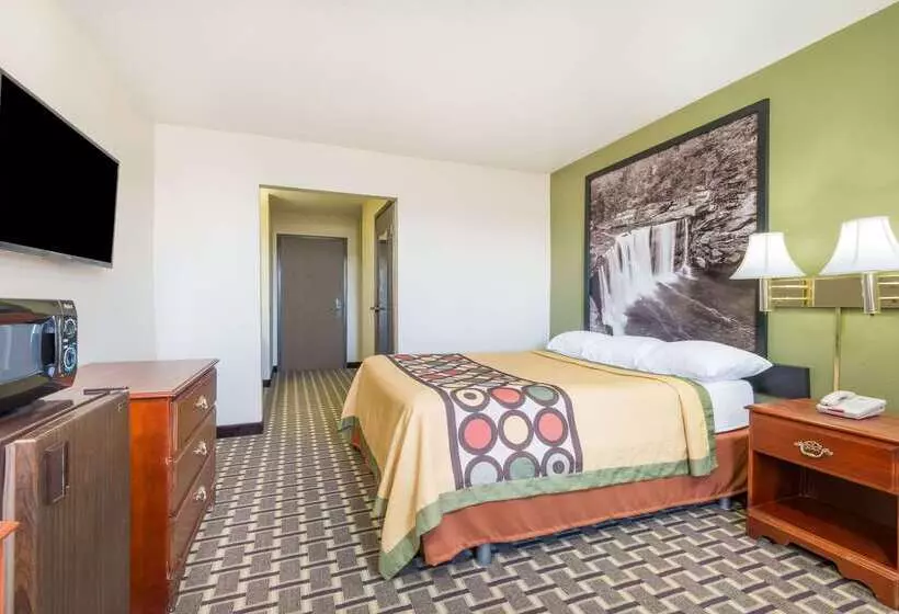 בית מלון כפרי Super 8 By Wyndham Madison In