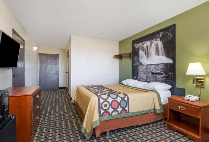 בית מלון כפרי Super 8 By Wyndham Madison In