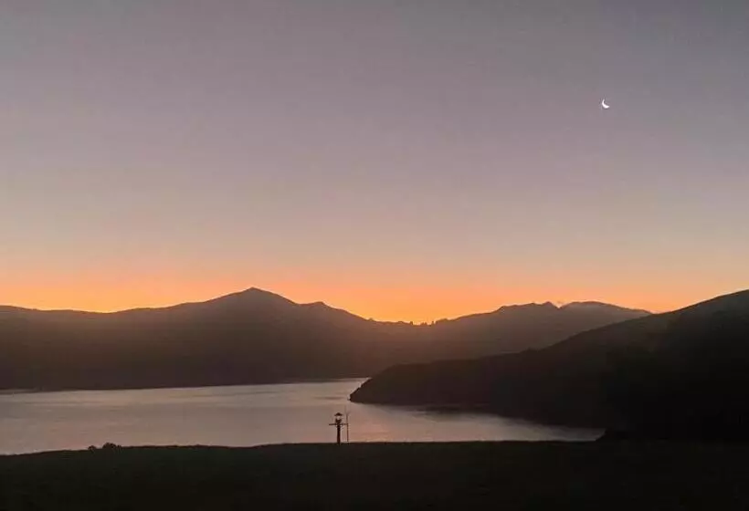 ベッドアンドブレックファースト The Rectangle Apartment, Akaroa