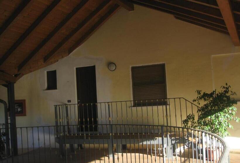 Отель Albergo Giardino