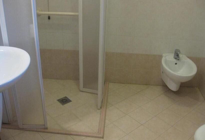 Отель Albergo Giardino