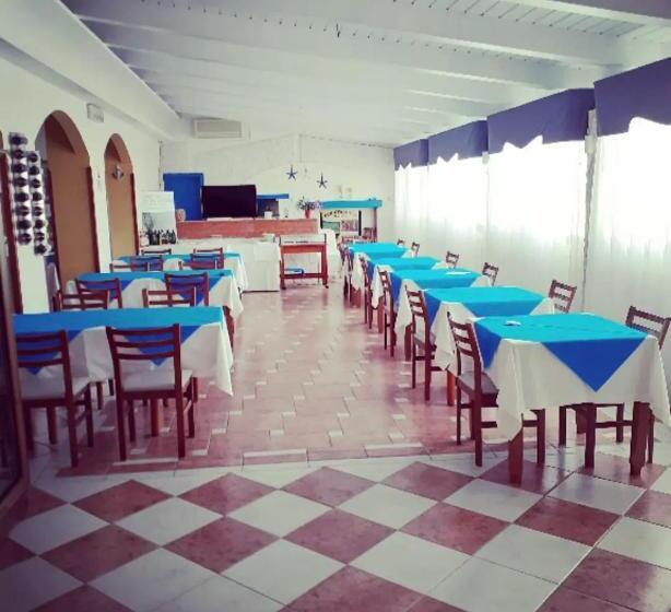 ホテル Albergo Labotte