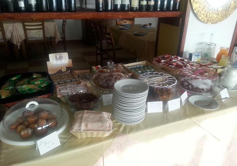 ホテル Albergo Labotte