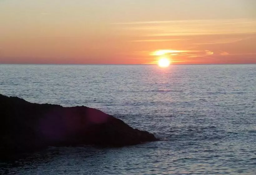 Hotelli Meri 1956 Locanda E Cucina