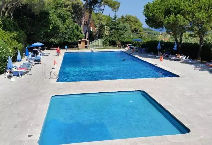 Residence Napoleon By Helloelba