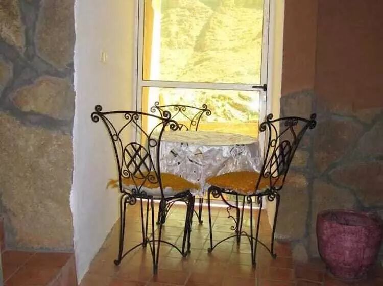 ホテル Auberge Des Cavaliers Du Todra