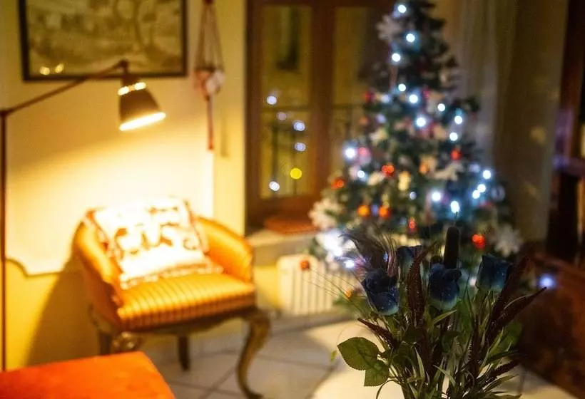 Hotelli Porta Marina