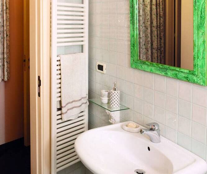 בית מלון כפרי Porta Marina