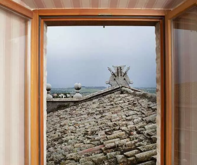 Hotelli Porta Marina