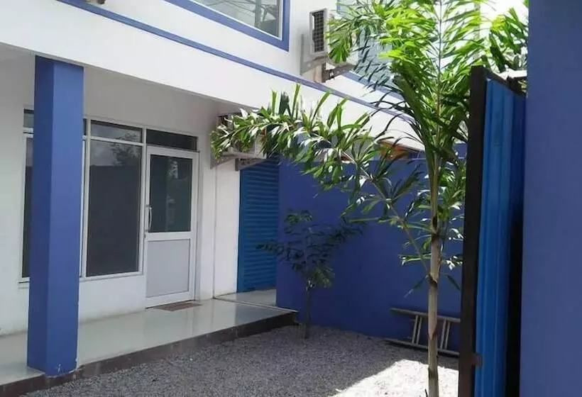 ホテル Saragama Residence