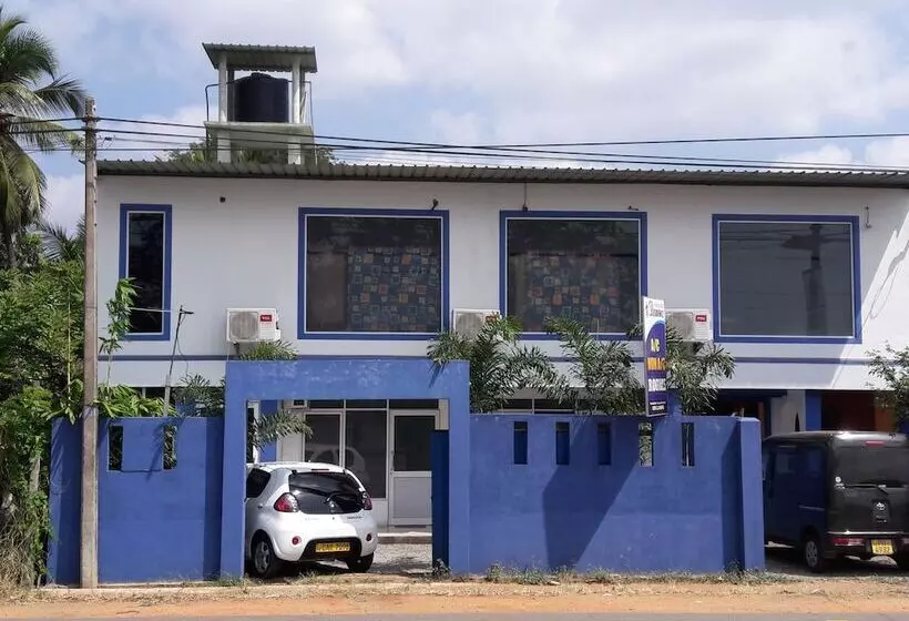 ホテル Saragama Residence