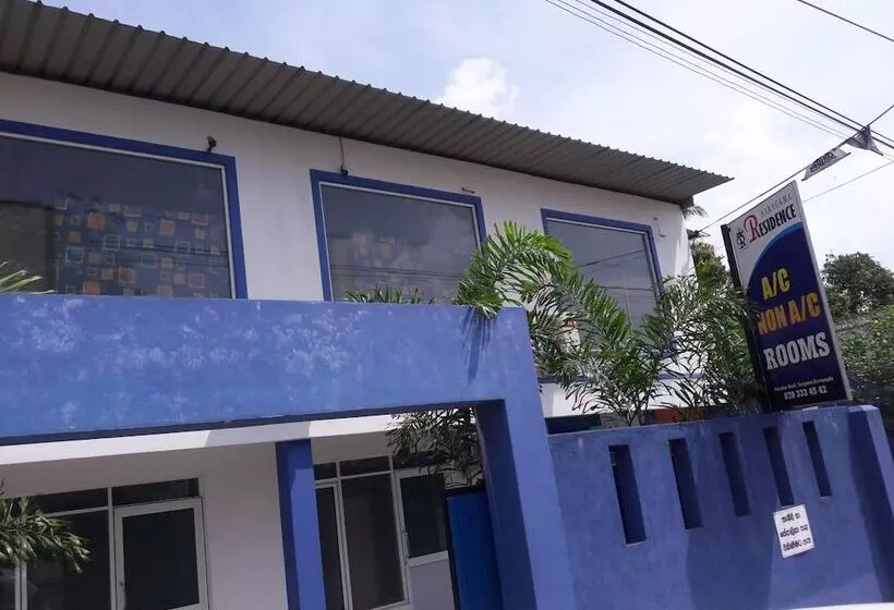 ホテル Saragama Residence